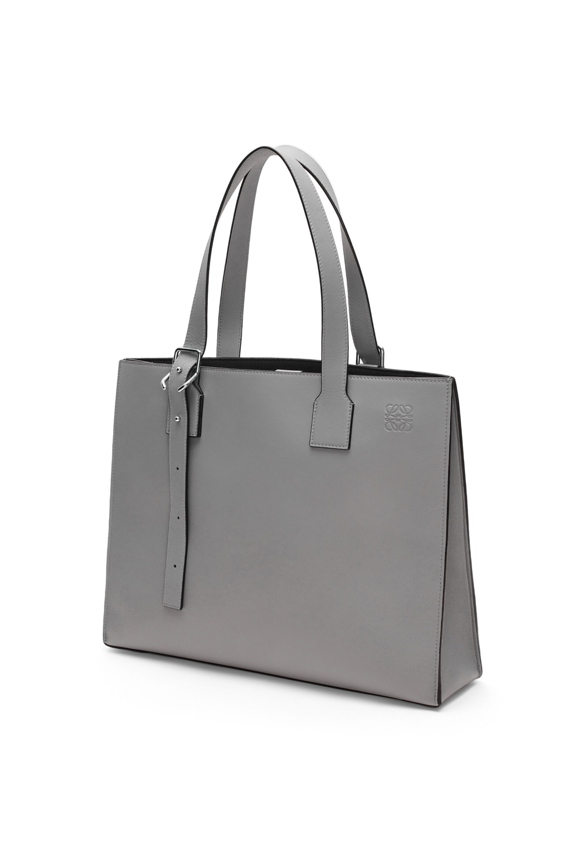 Buckle Horizontal Tote in classic calfskin - 3