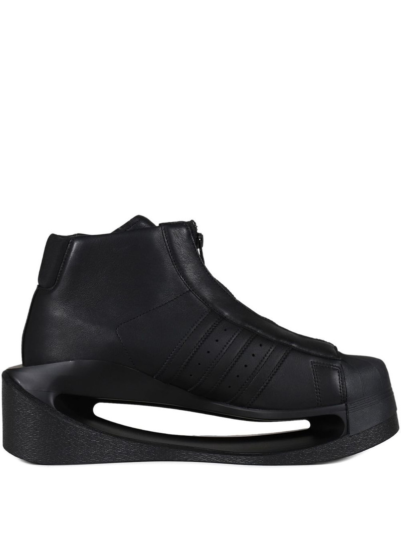 Gendo sneakers 1