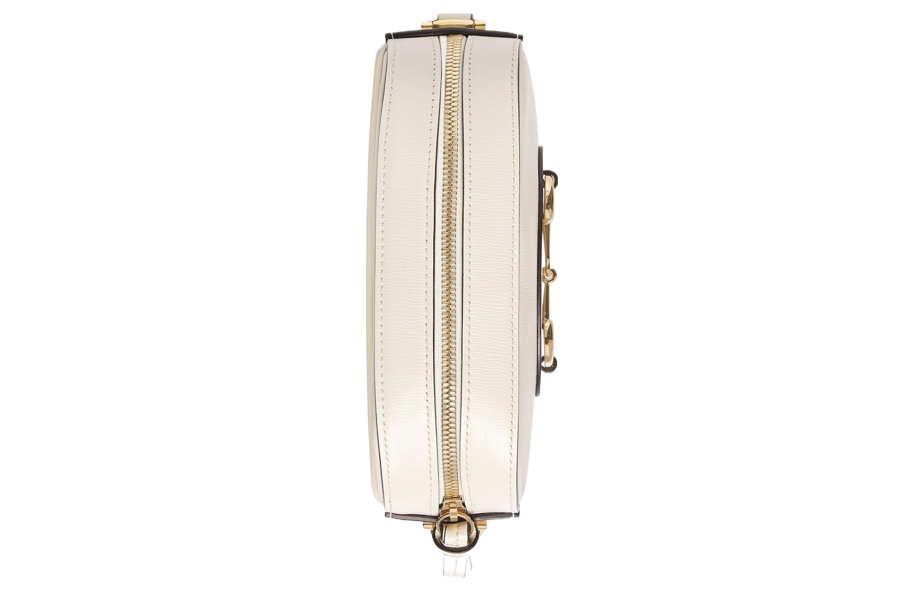 GUCCI｜ (760196 1AAQD 1000) 760196_1AAQD_1000_009_066_0000