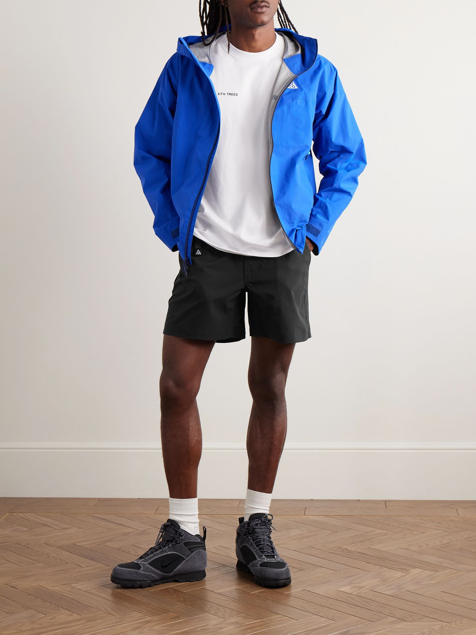 ACG Straight-Leg Belted Logo-Embroidered Shell Shorts Black - 2