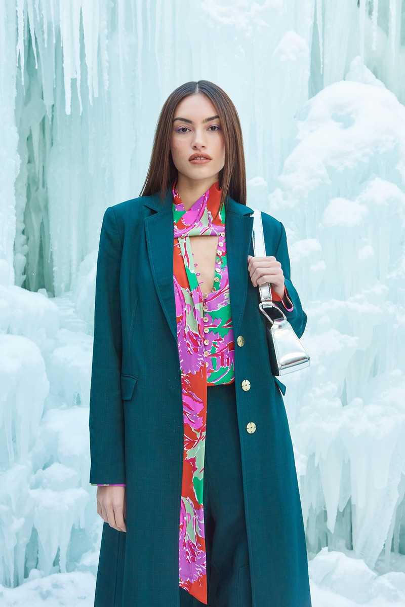 Cult Gaia EVEREST COAT outlook