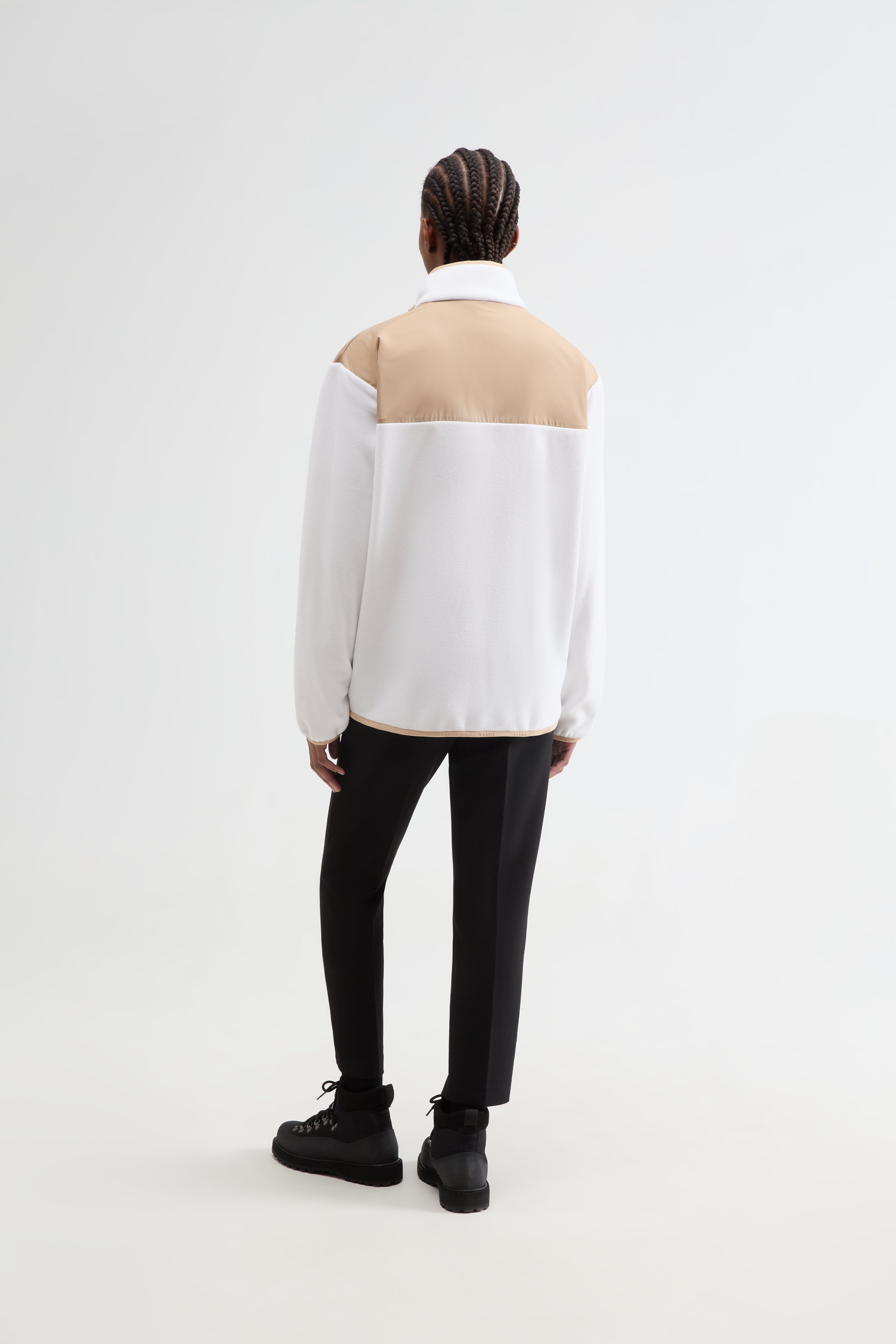 Comox Fleece in White and Beige - 5