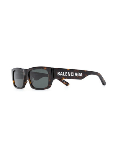BALENCIAGA rectangle-frame sunglasses outlook