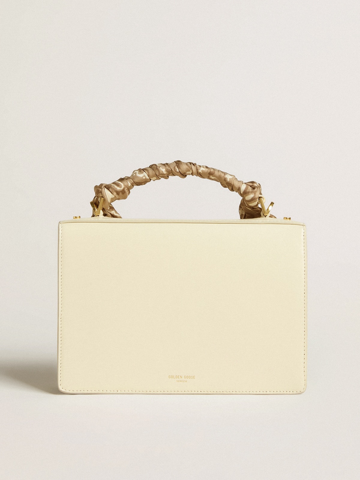 Venezia Bag in butter-colored boarded leather with silk scarf - 3