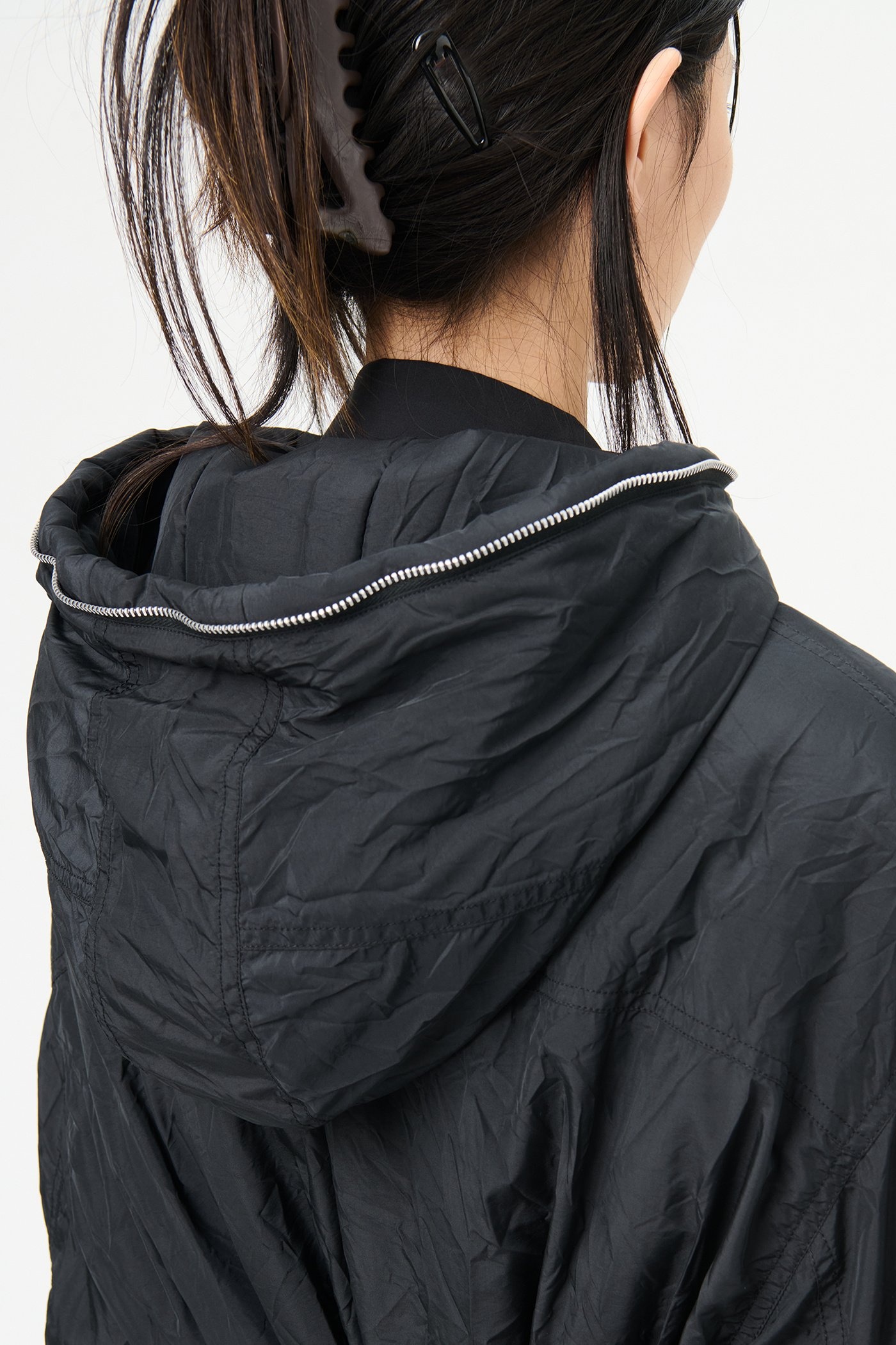 Subtle Parka Shining Black Crinkle Solaro - 7