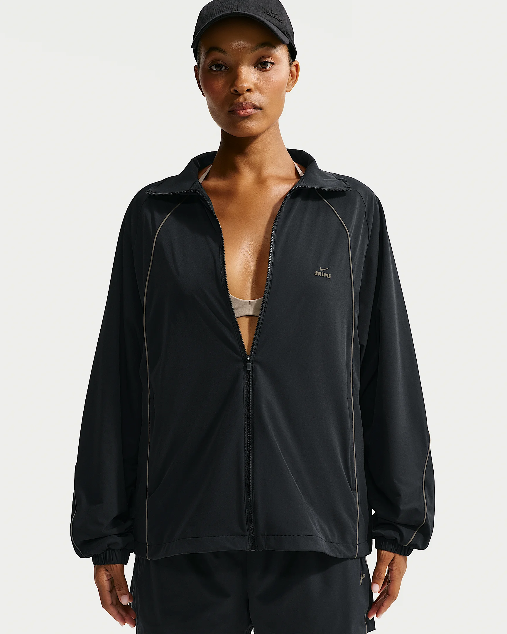 NikeSKIMS Stretch Nylon Women's Oversized Jacket - 1