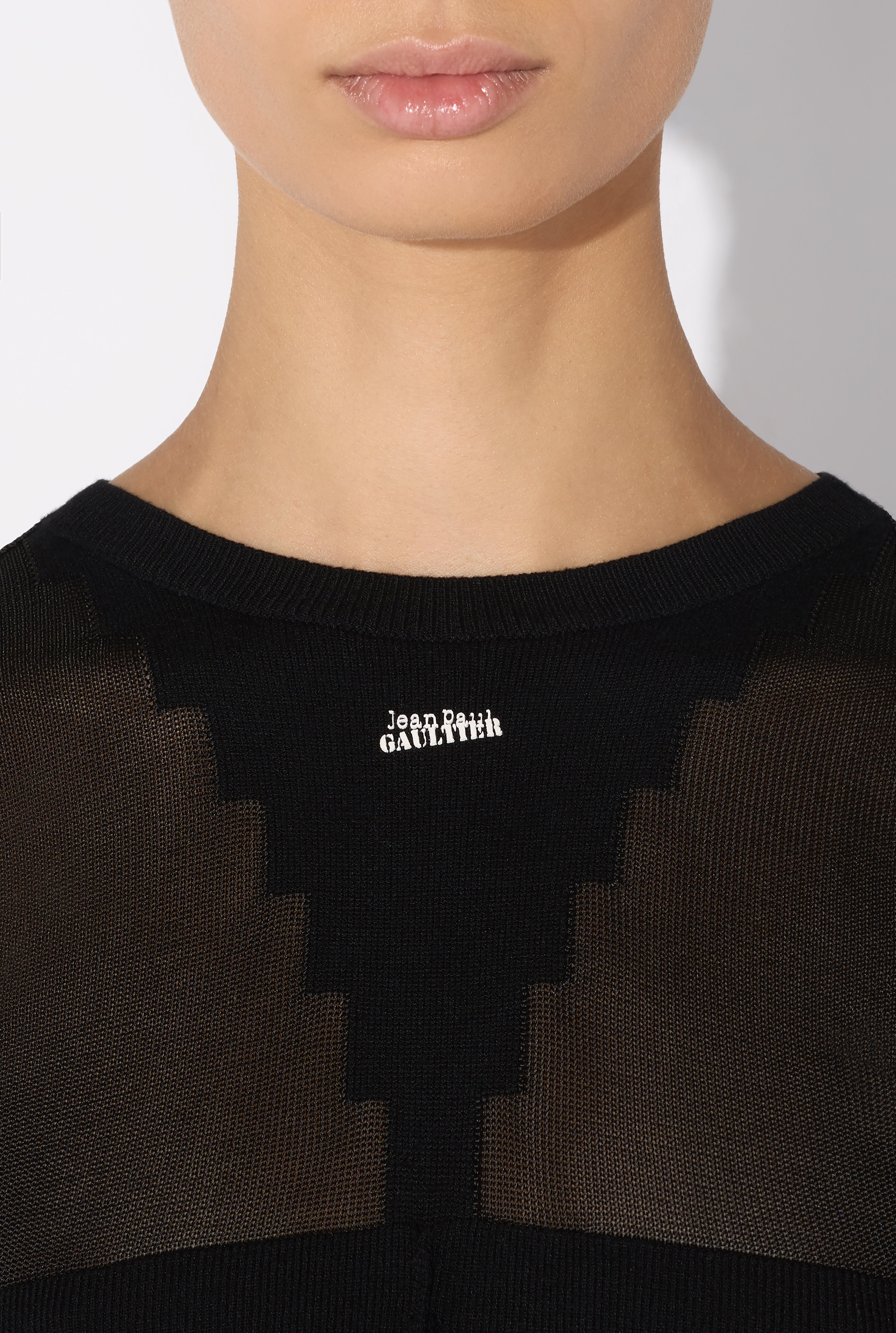THE LOGO KNIT SWEATER - 4
