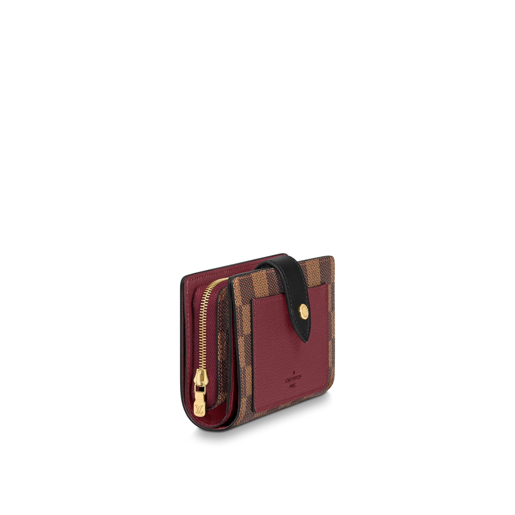 Juliette Wallet - 3