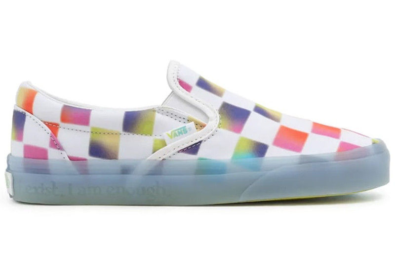 Vans Vans Classic Slip-On 'Cultivate Care' VN000XG88MC outlook