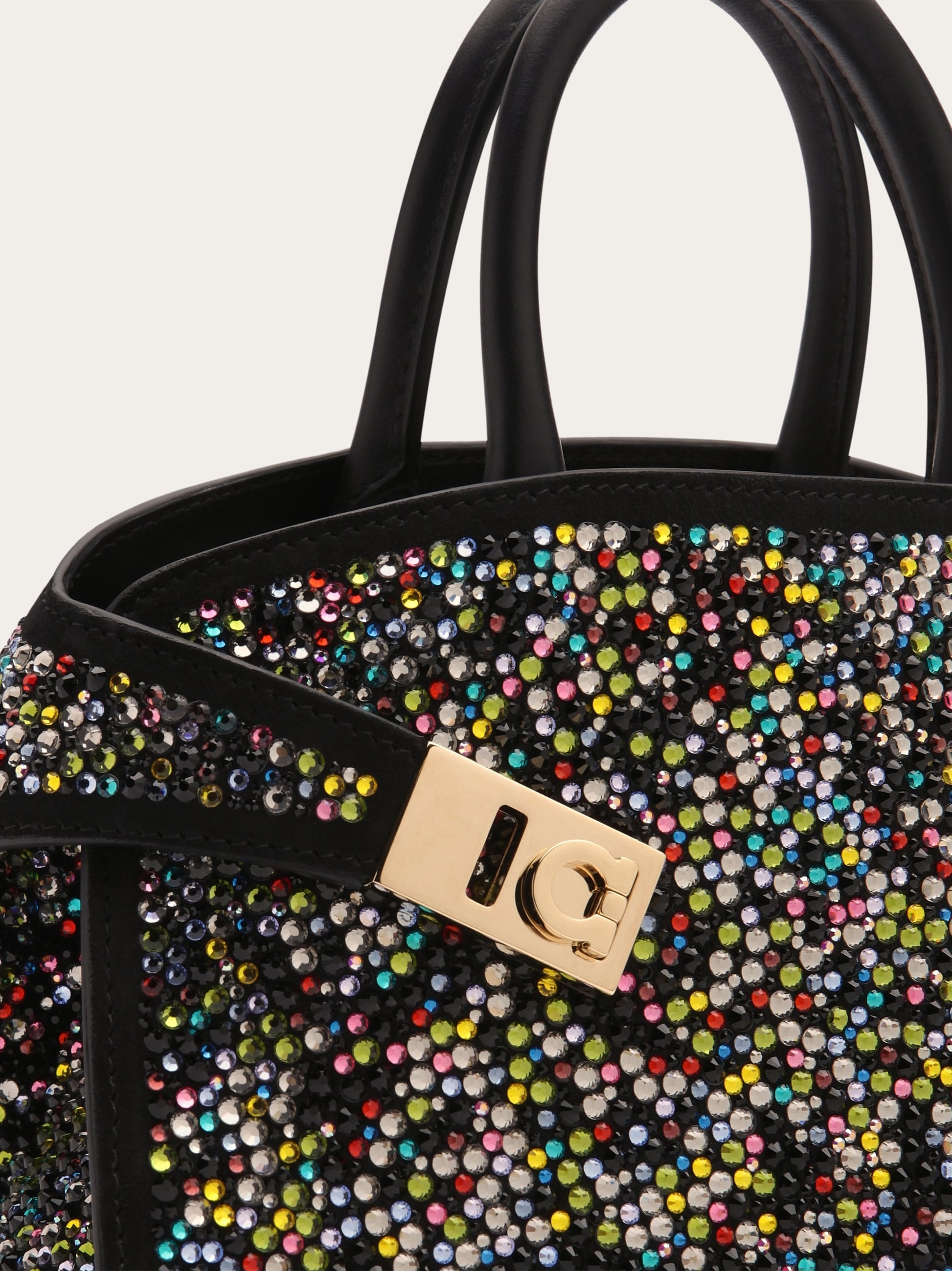 Hug handbag with crystals (S) - 8