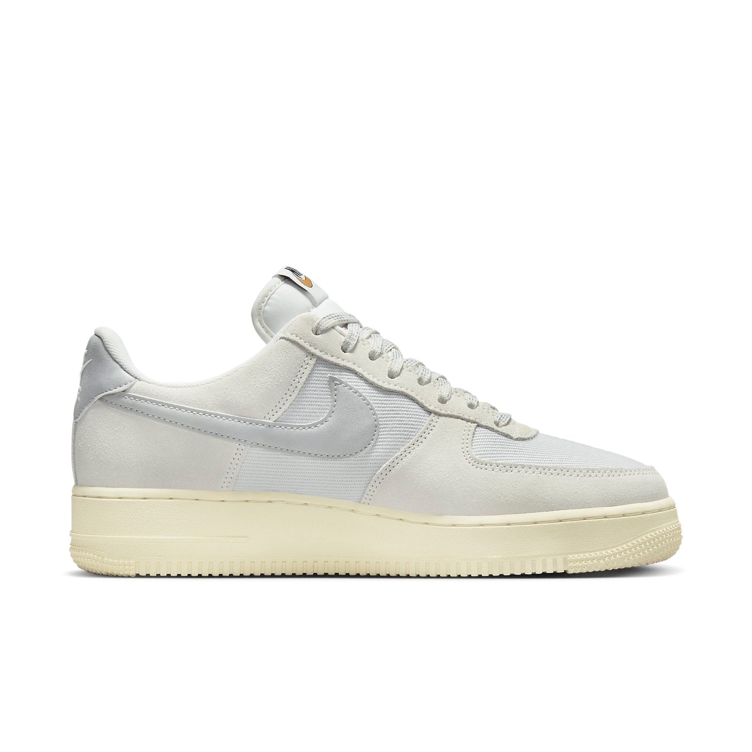 Nike Air Force 1 '07 LV8 'Certified Fresh - Photon Dust' DO9801-100 - 2