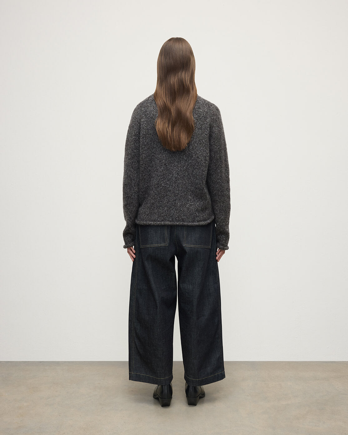 Brushed Cashmere-Silk Grey Jumper - 4