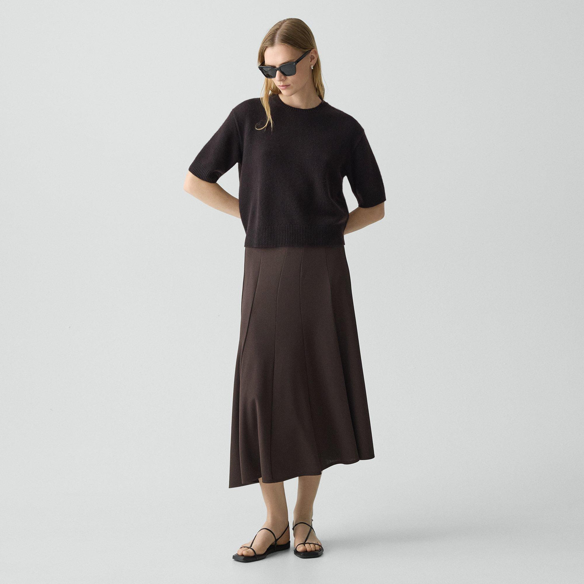Fluted Seam Skirt in Crepe Jersey - 2