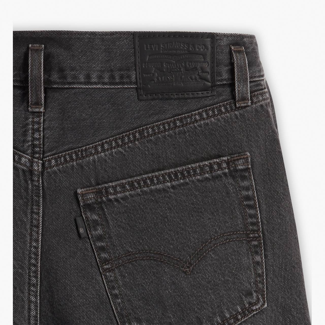 BELTED BAGGY WOMEN'S SHORTS - 8