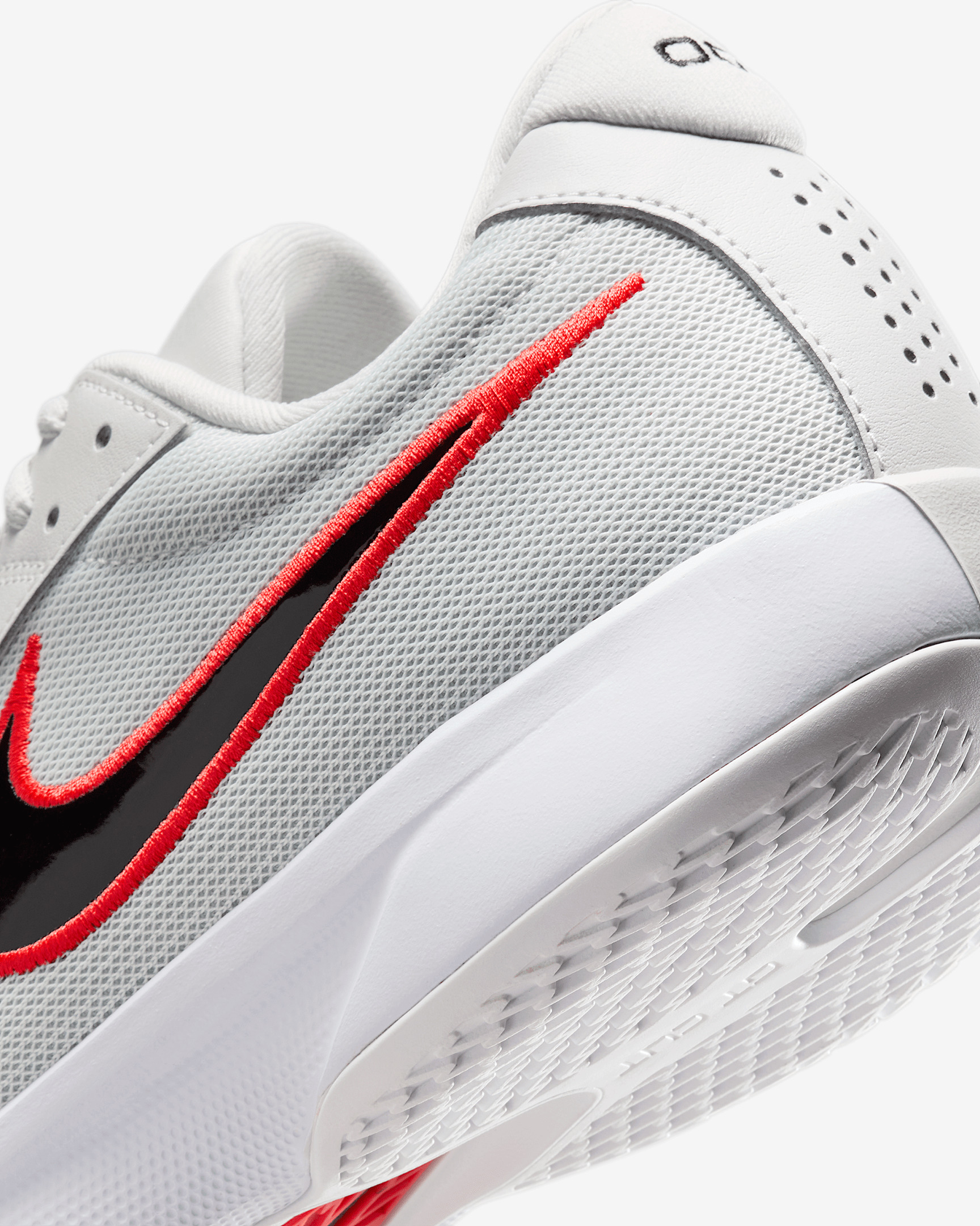 Nike G.T. Cut Academy Basketball Shoes - 8