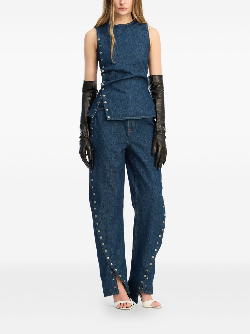 ROTATE button-detail top outlook