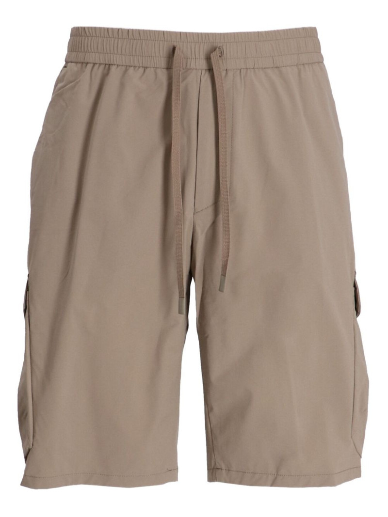 cargo-pocket shorts 1