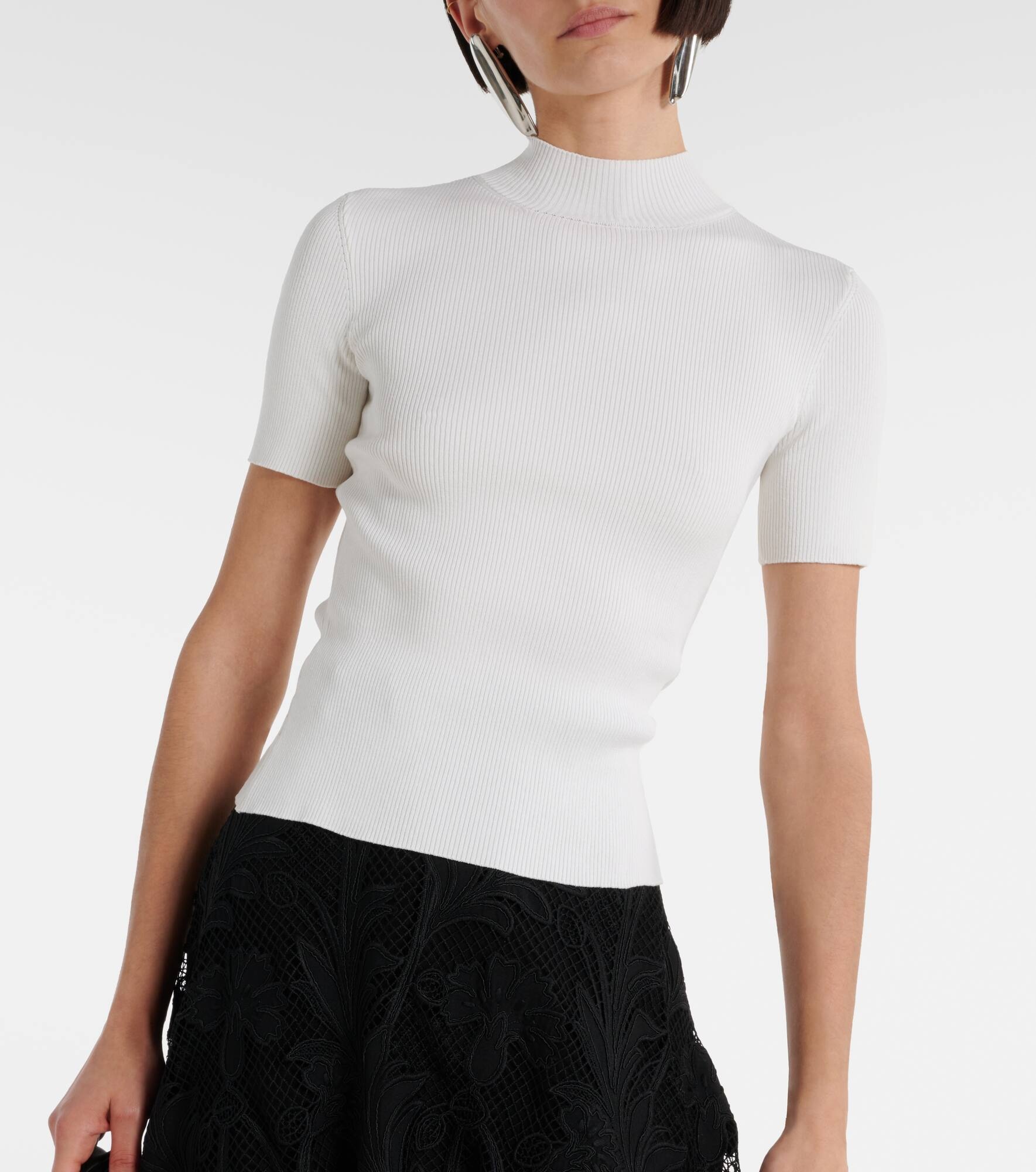 Silk-blend turtleneck top - 5