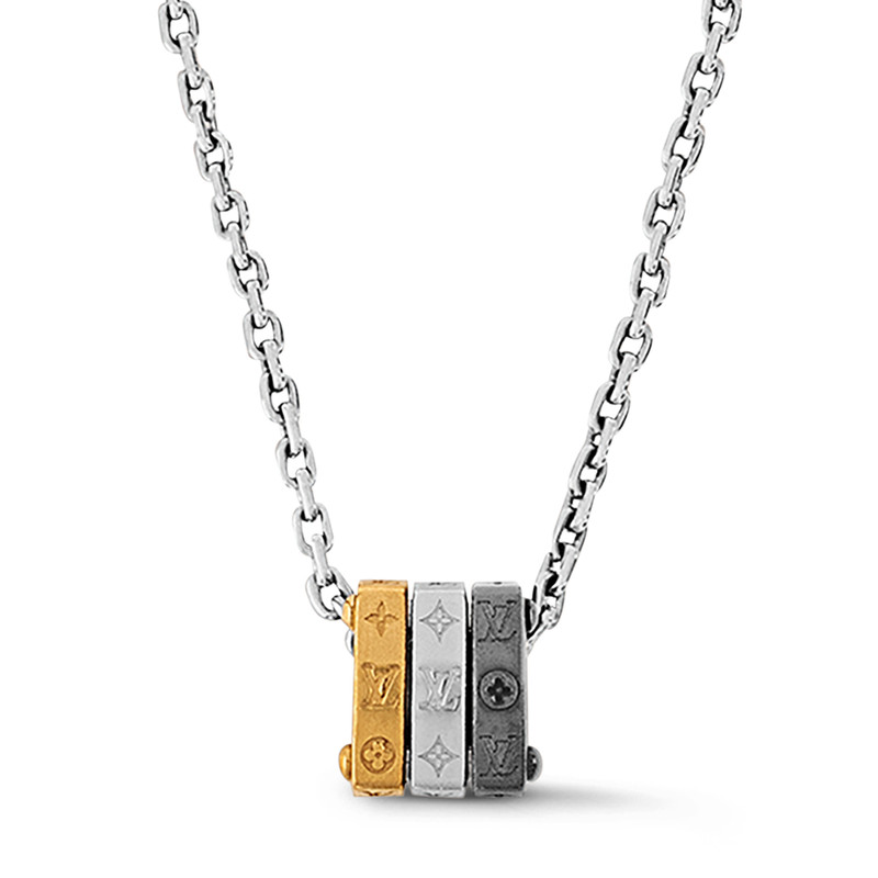 Monogram Bold Necklace 1
