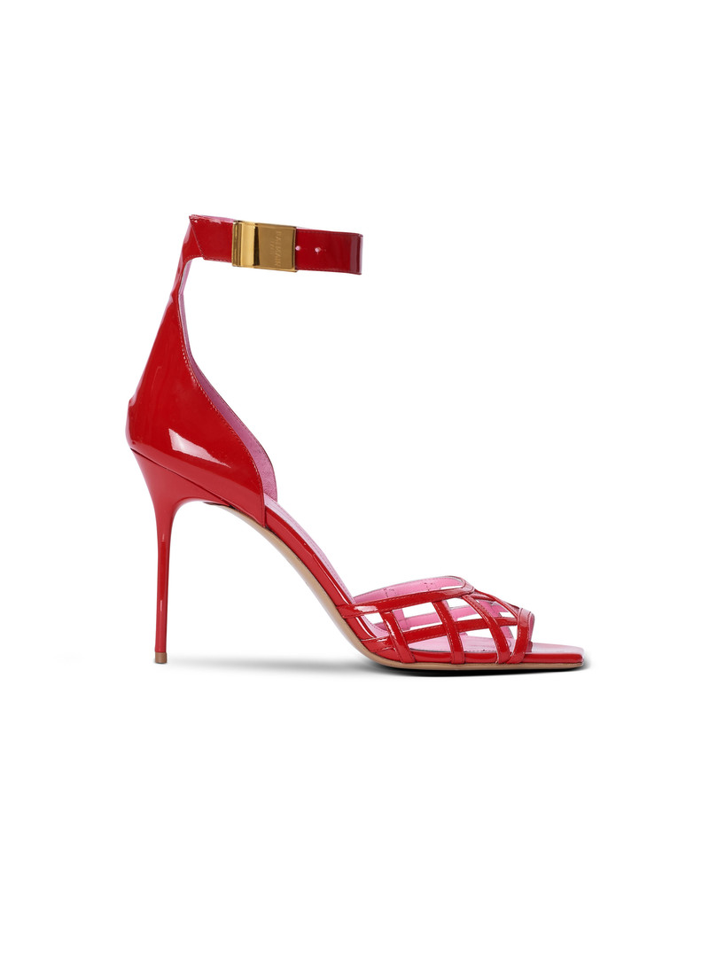 Patent leather Uma sandals with openwork grid 1
