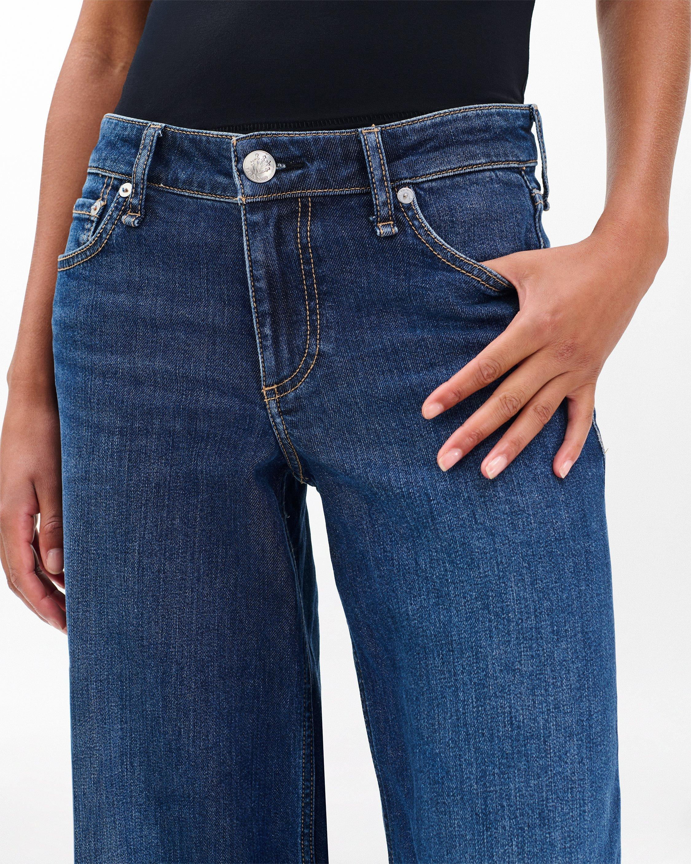 Aiden Wide-Leg Jeans
Vintage Stretch in Rhinebeck - 5