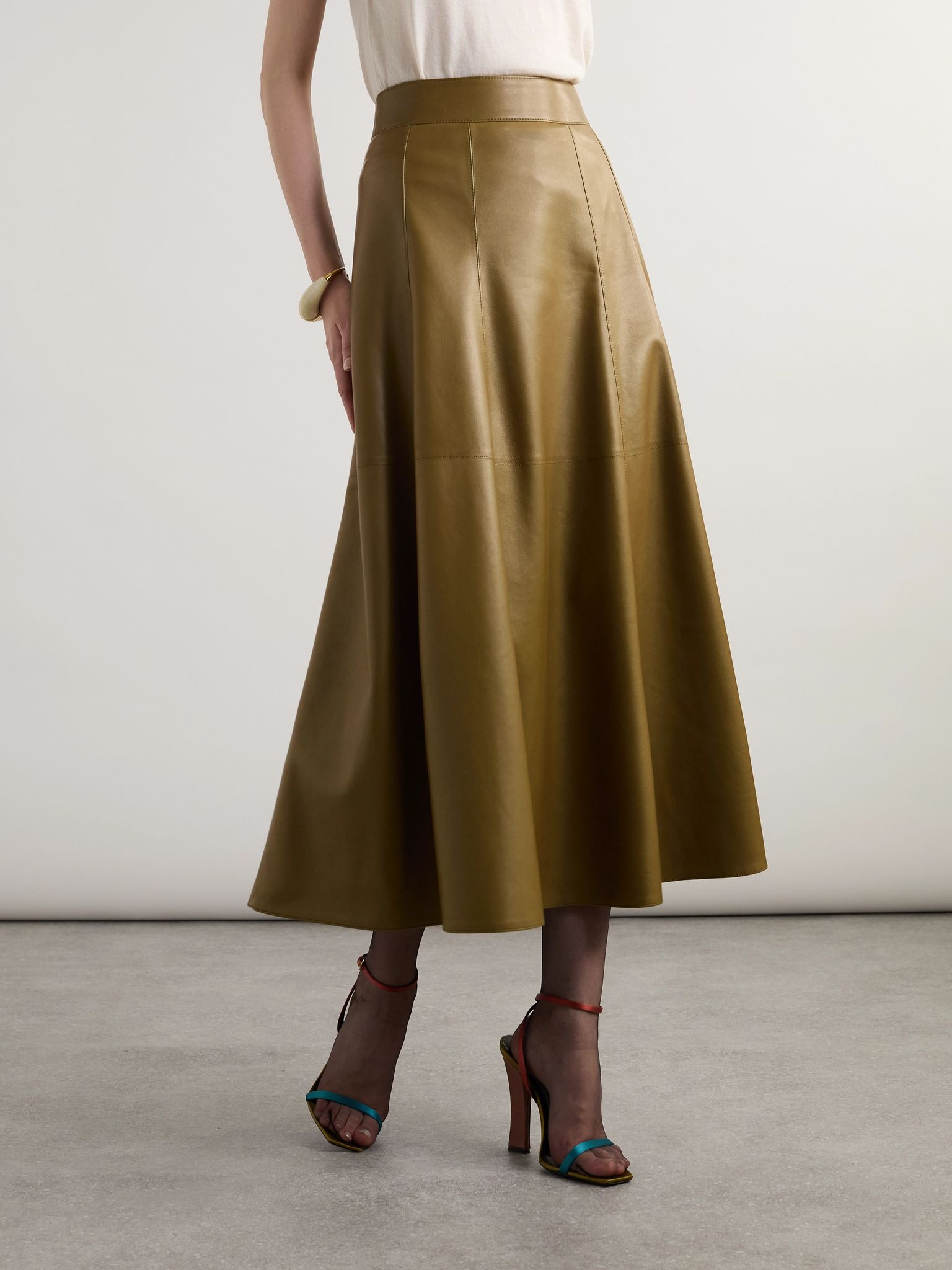Paneled pleated leather midi skirt Green - 3