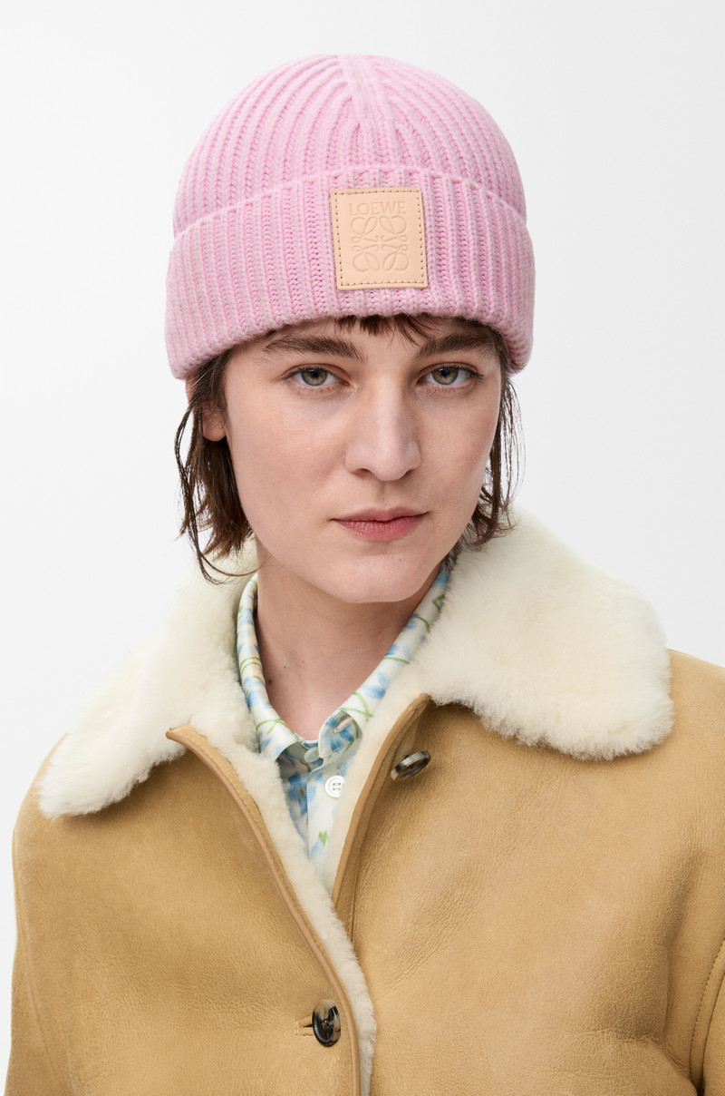 Loewe Beanie in cashmere outlook