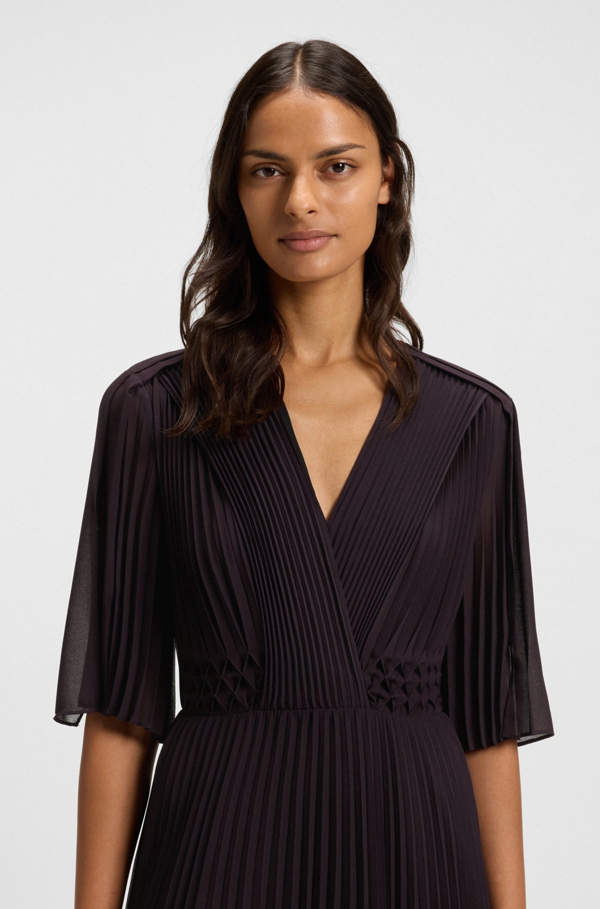 PLISSÉ DRESS WITH WAISTBAND SMOCKING - 5
