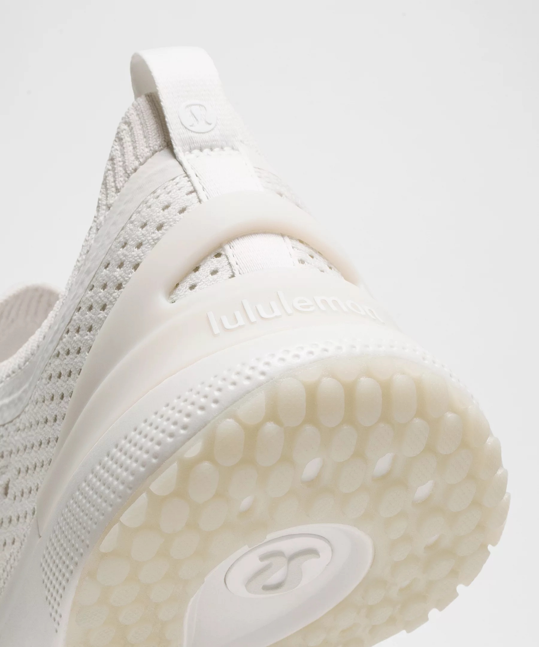 Women's Chargefeel 3 Workout Shoe - 10