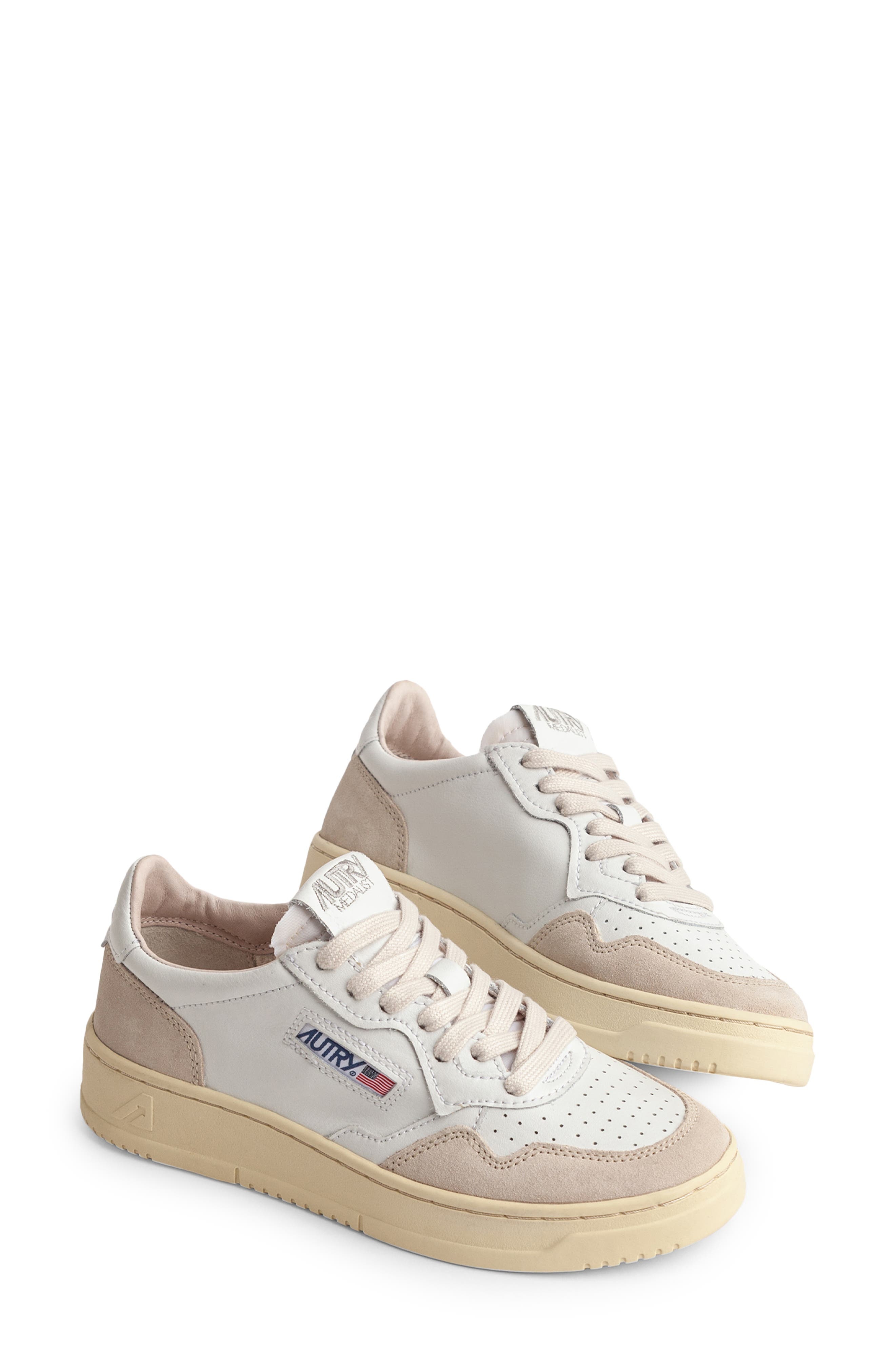 AUTRY Medalist Low Sneaker in Leat/suede White at Nordstrom - 5