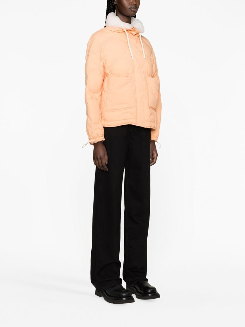 concealed-fastening padded jacket 3