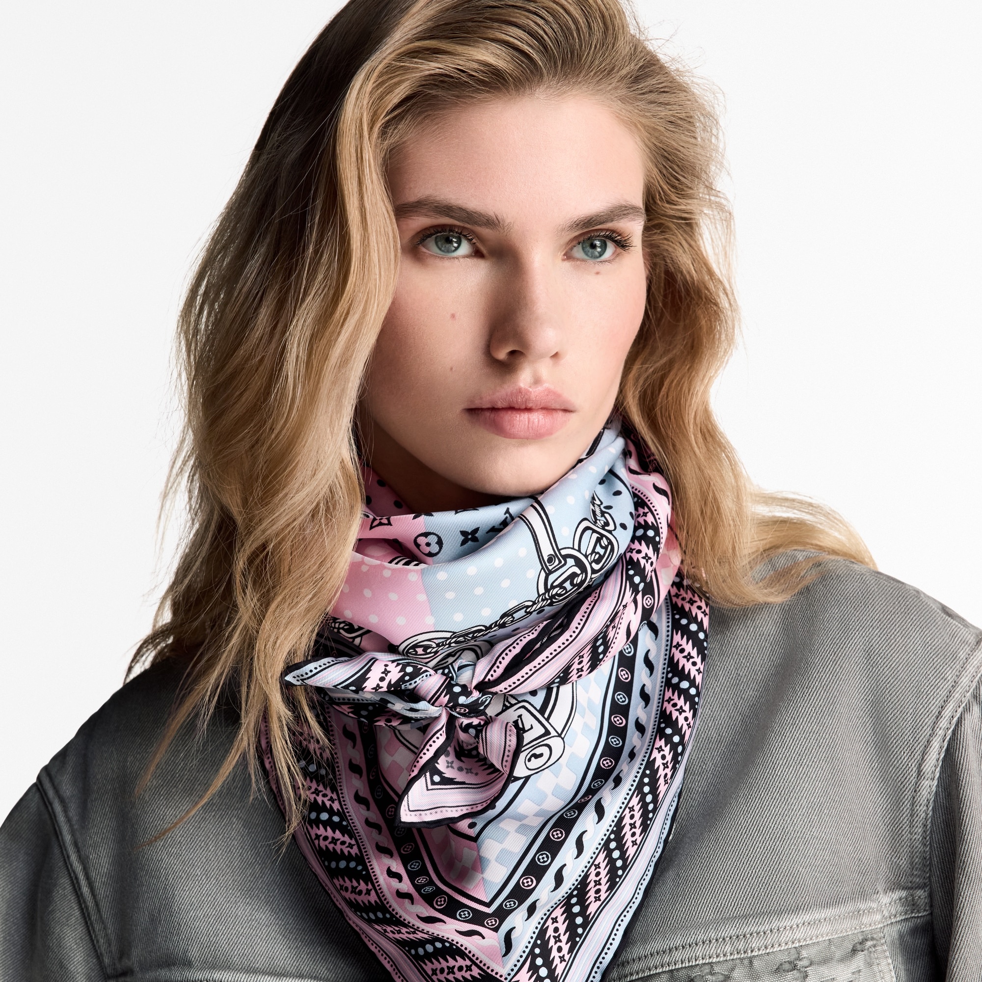 Ocean Bandana Square 90 - 5