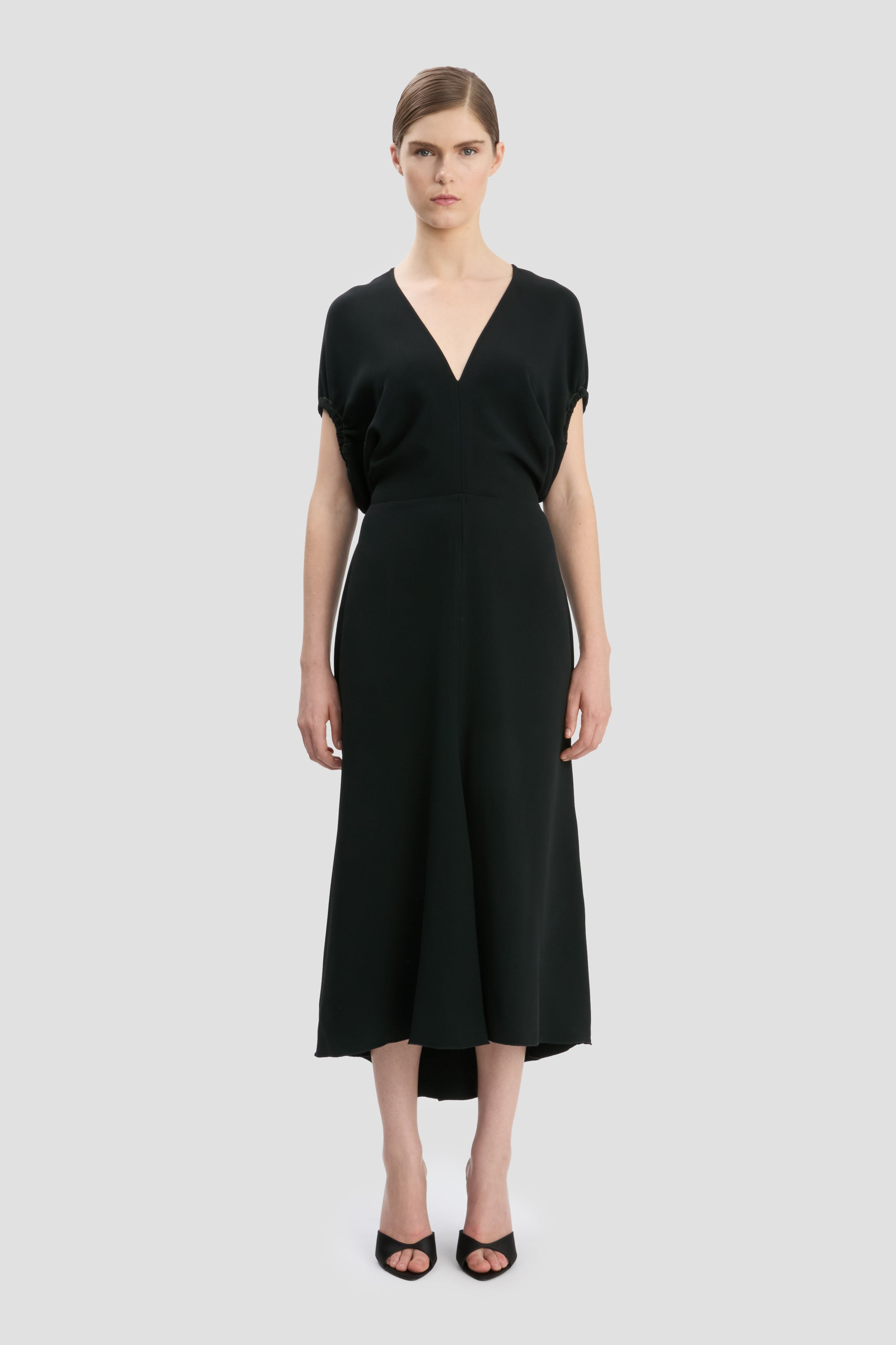 Blouson Detail Midi Dress In Black - 2