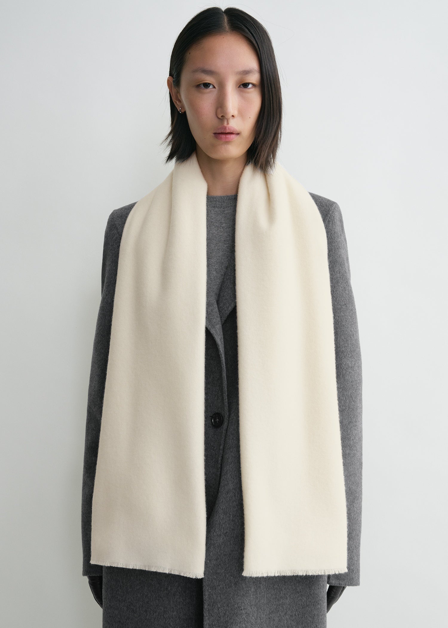 Wide classic wool scarf ivory - 3