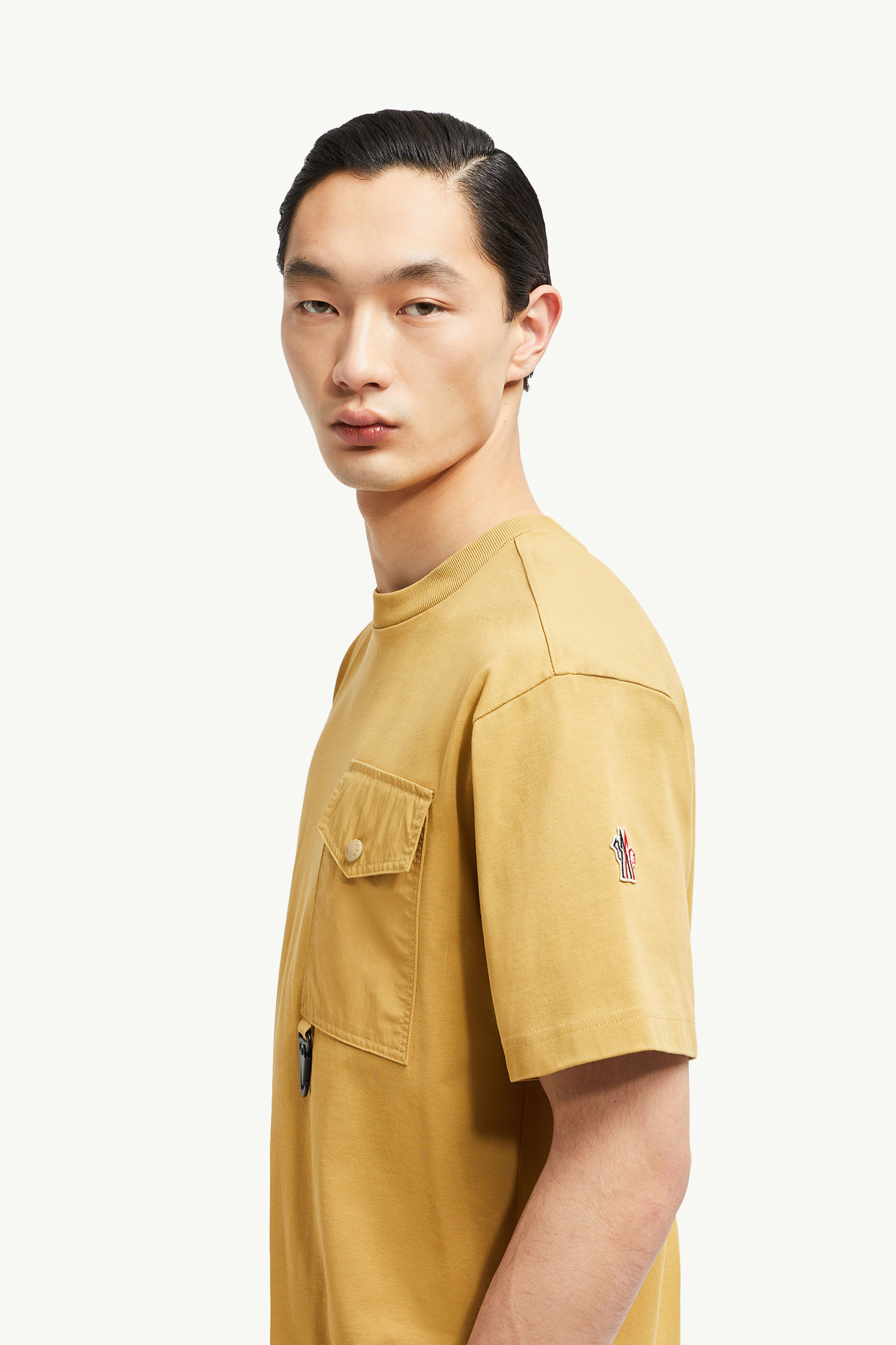 Cotton T-shirt with Pocket - 4