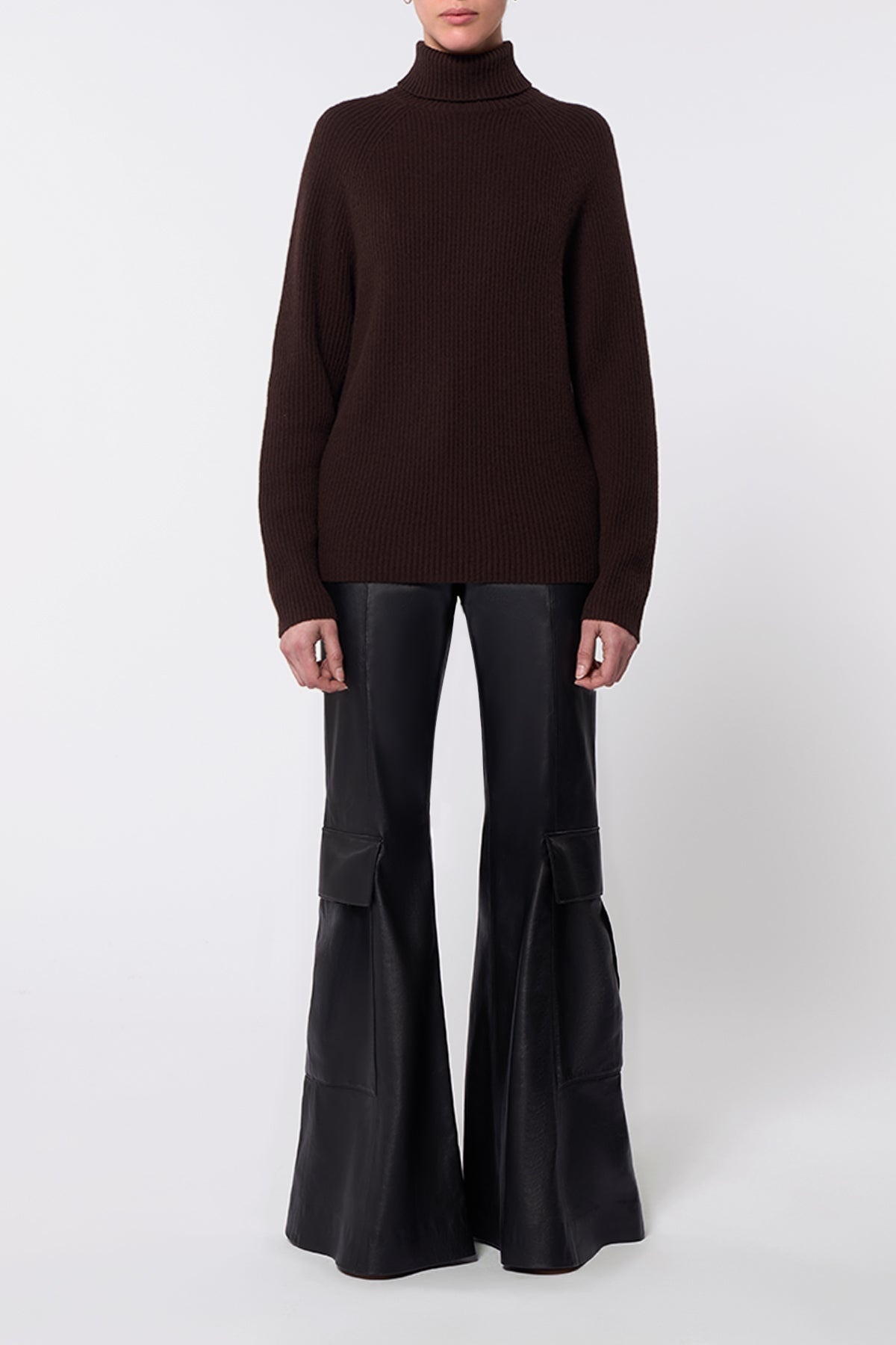 Wigman Knit Turtleneck Sweater in Chocolate Cashmere - 3
