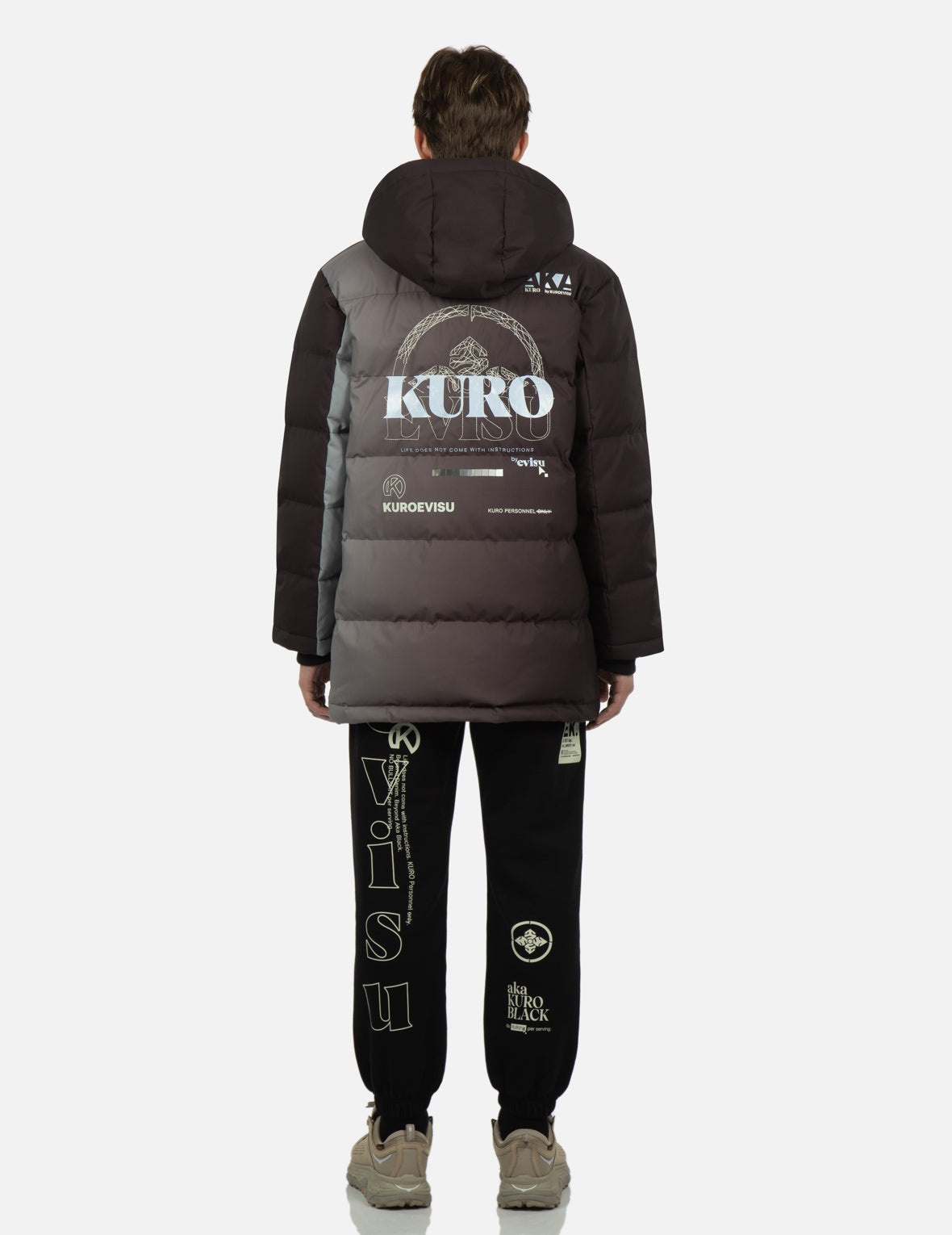 Kamon and Logo Embroidered Gradient Down Jacket - 5