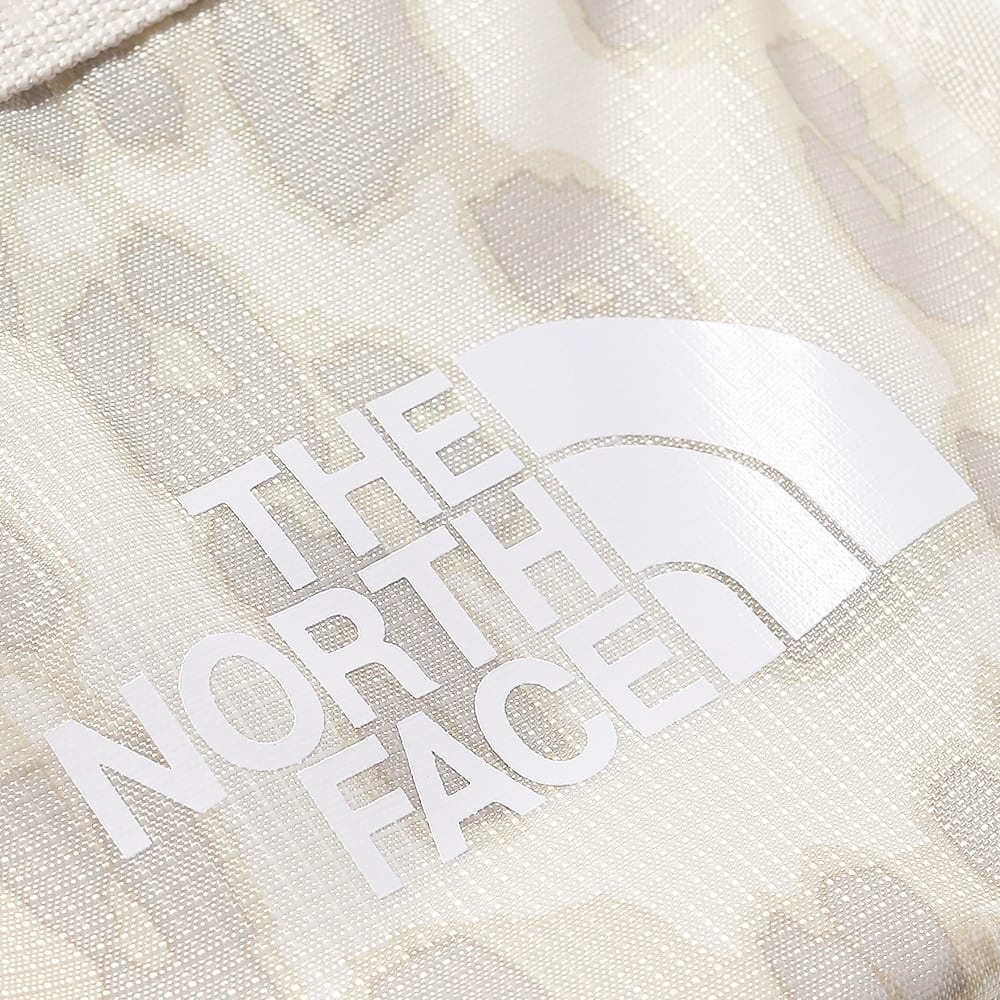 The North Face Bozer Neck Pouch - 2