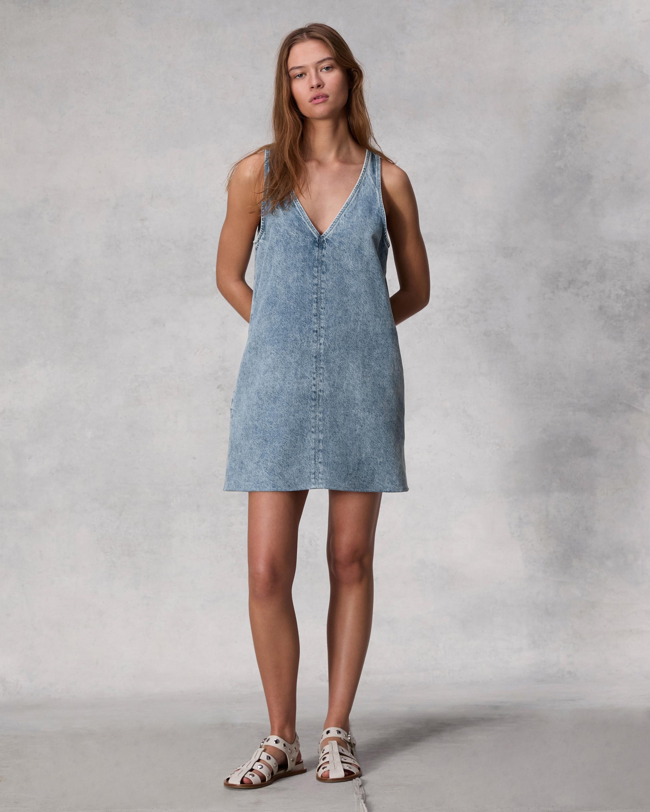Naia Denim Dress
Mini - 2
