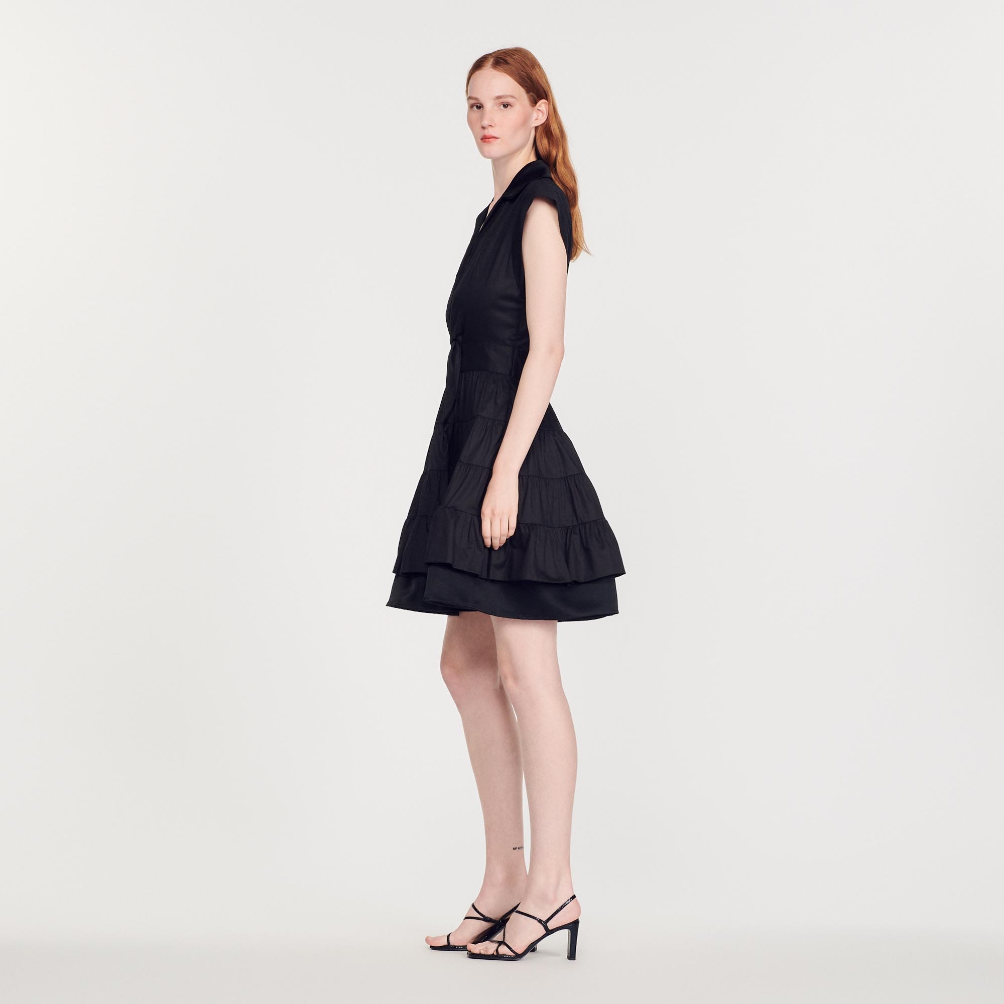 Short ruffled dress - 7