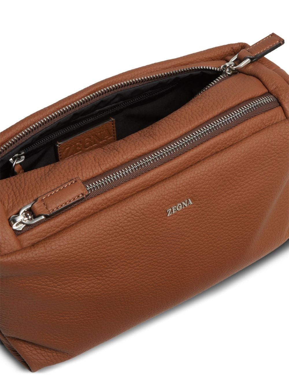 logo-plaque leather clutch bag - 5