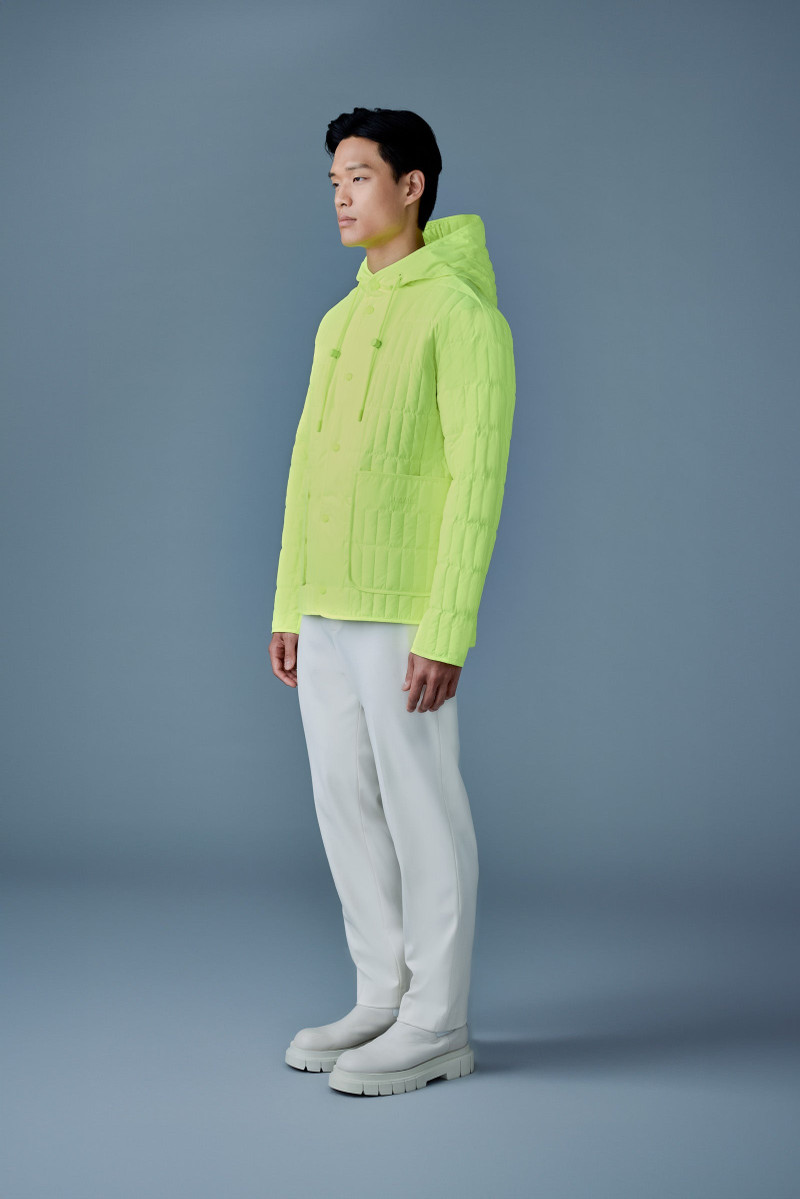 MILES Light Down Vertical Quilted Jacket 3