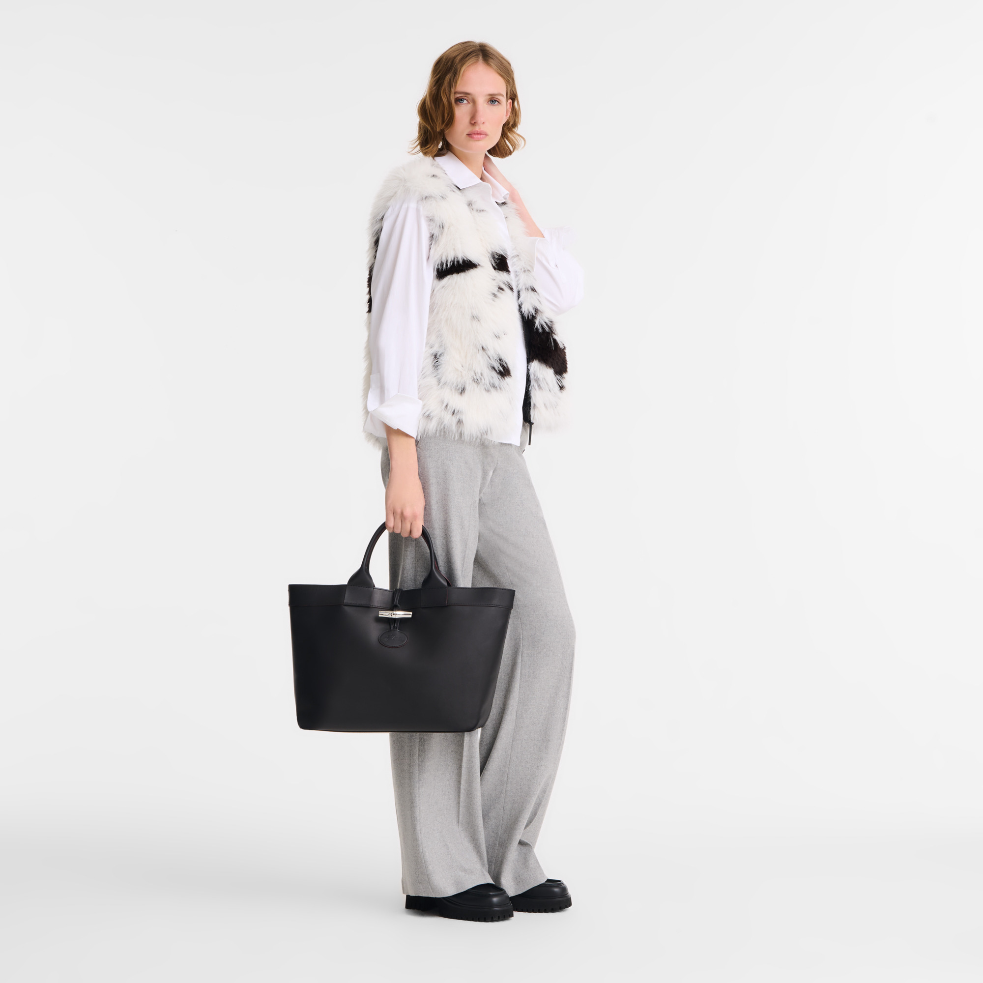 Le Roseau L Tote bag Black - Leather - 2