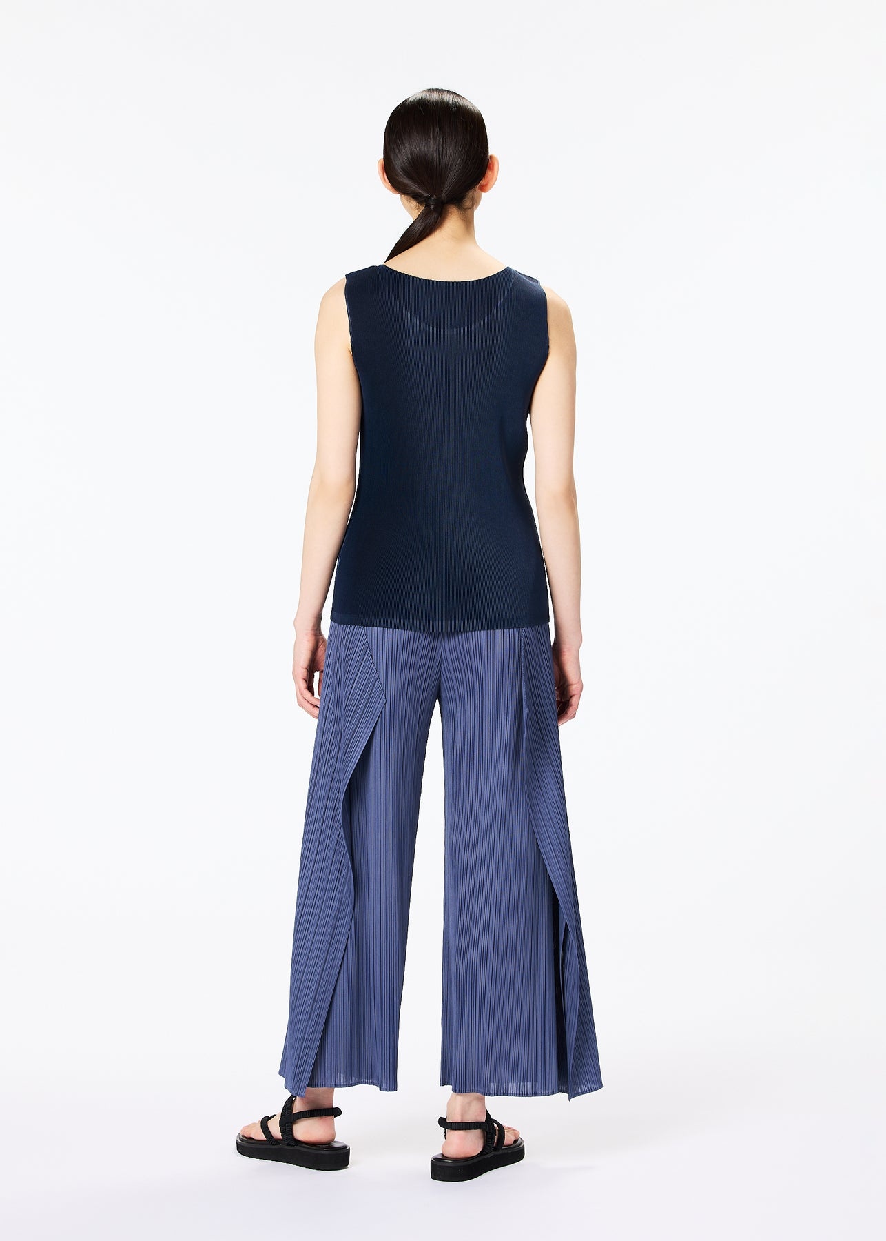 Pleats Please Issey Miyake MIST JUNE TOP | REVERSIBLE