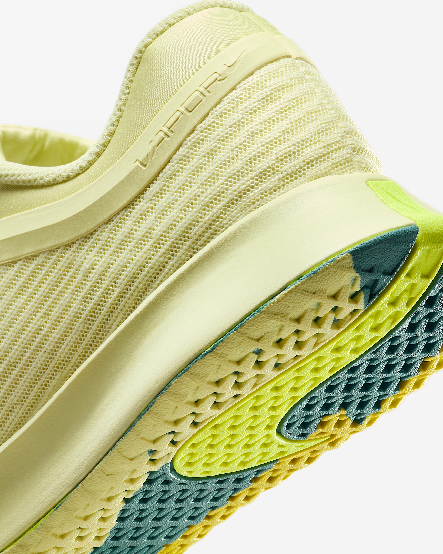 Nike Vapor Pro 3 Premium Women's Hard Court Tennis Shoes - 8