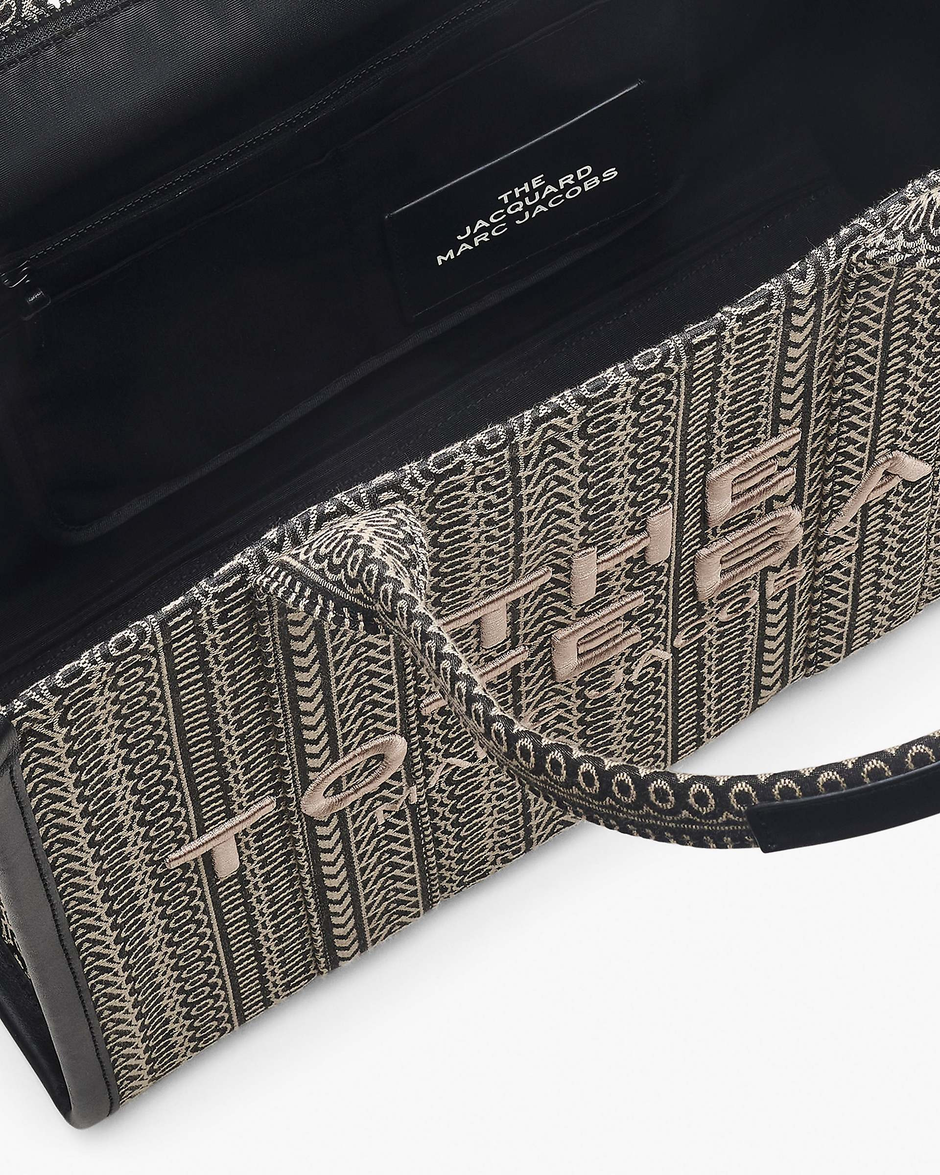 THE MONOGRAM JACQUARD LARGE TOTE BAG - 7