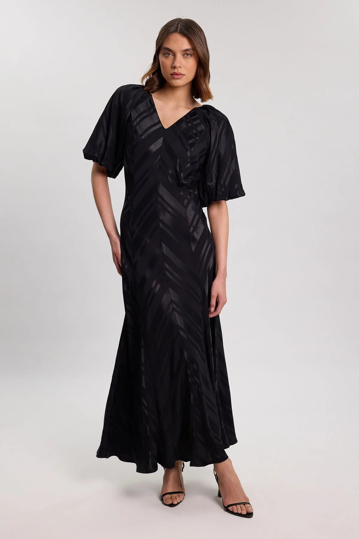Stripe Fabric Detail Fluid Short Sleeve Midi Dress - 1