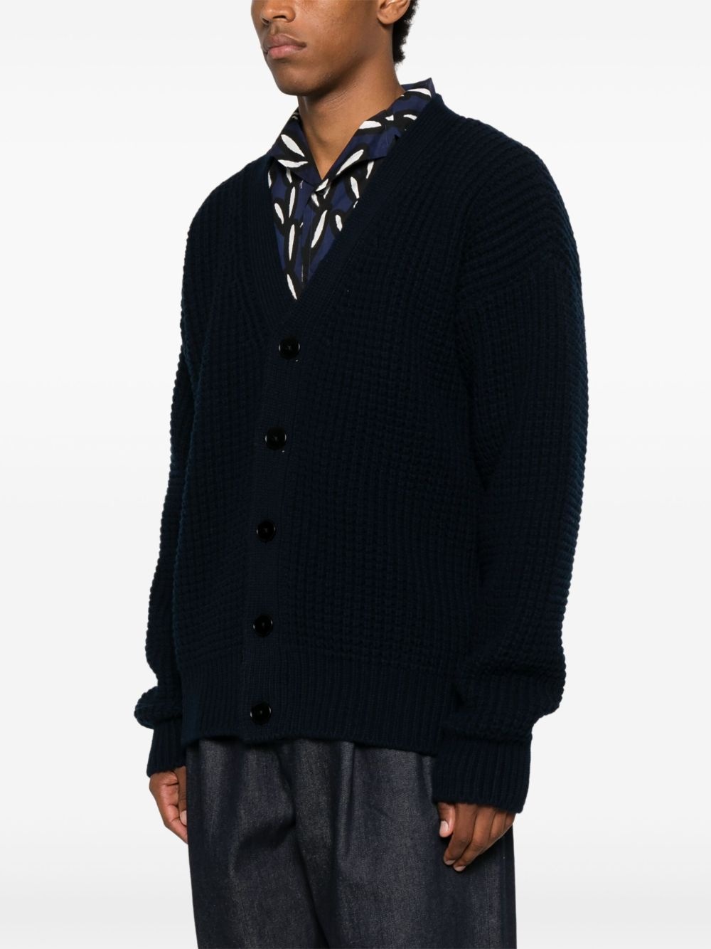 V-neck cardigan - 3