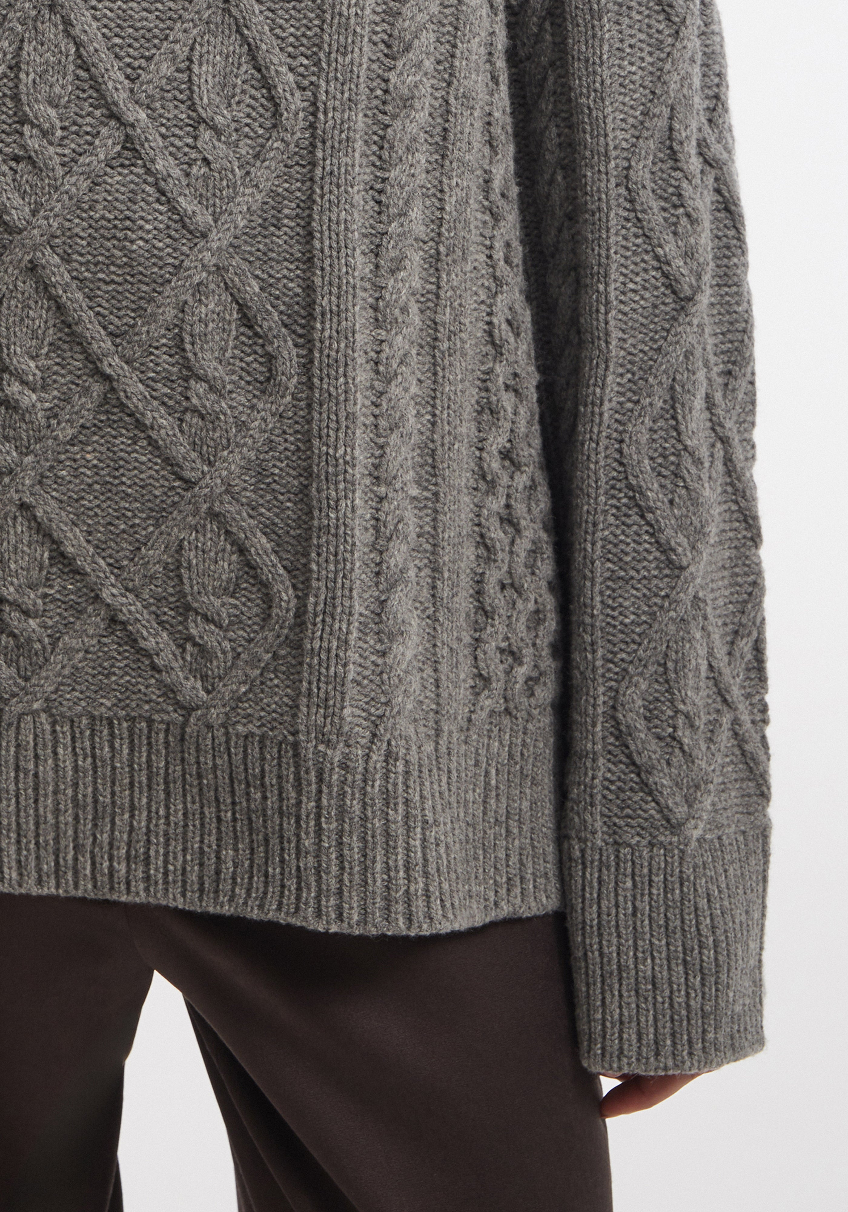 MARSHALL
Cable-knit merino funnel-neck jumper - 5