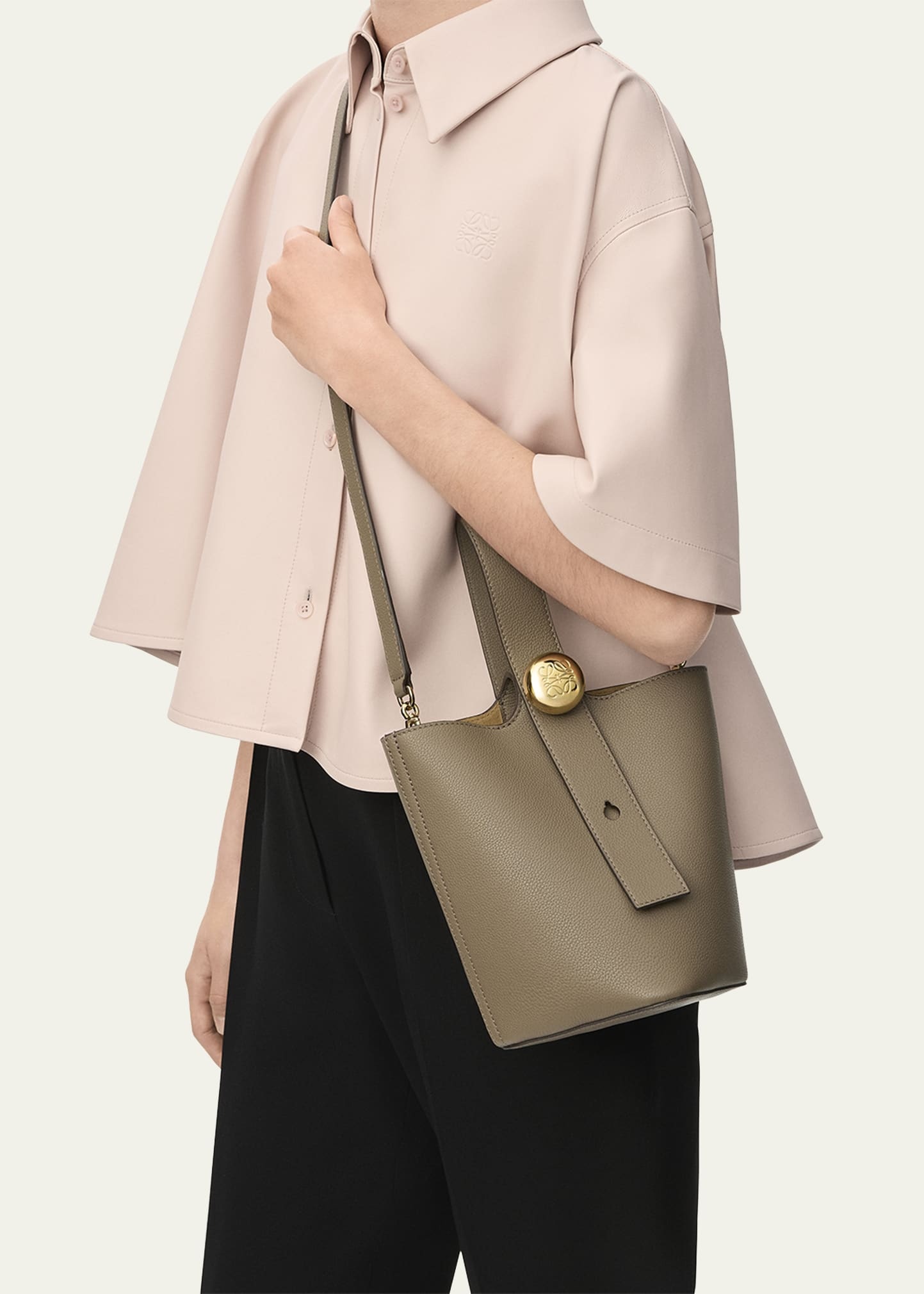 Pebble Mini Bucket Bag in Grain Leather - 2